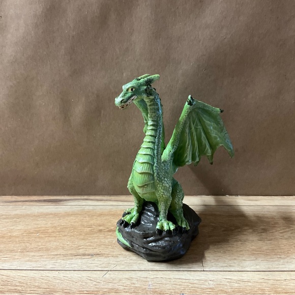 New! Summit Collection Green Dragon On Rock Statue Figurine Decoration - Picture 2 of 11